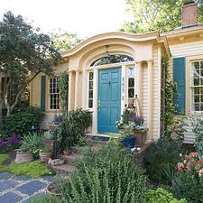 pretty door, cmthouse